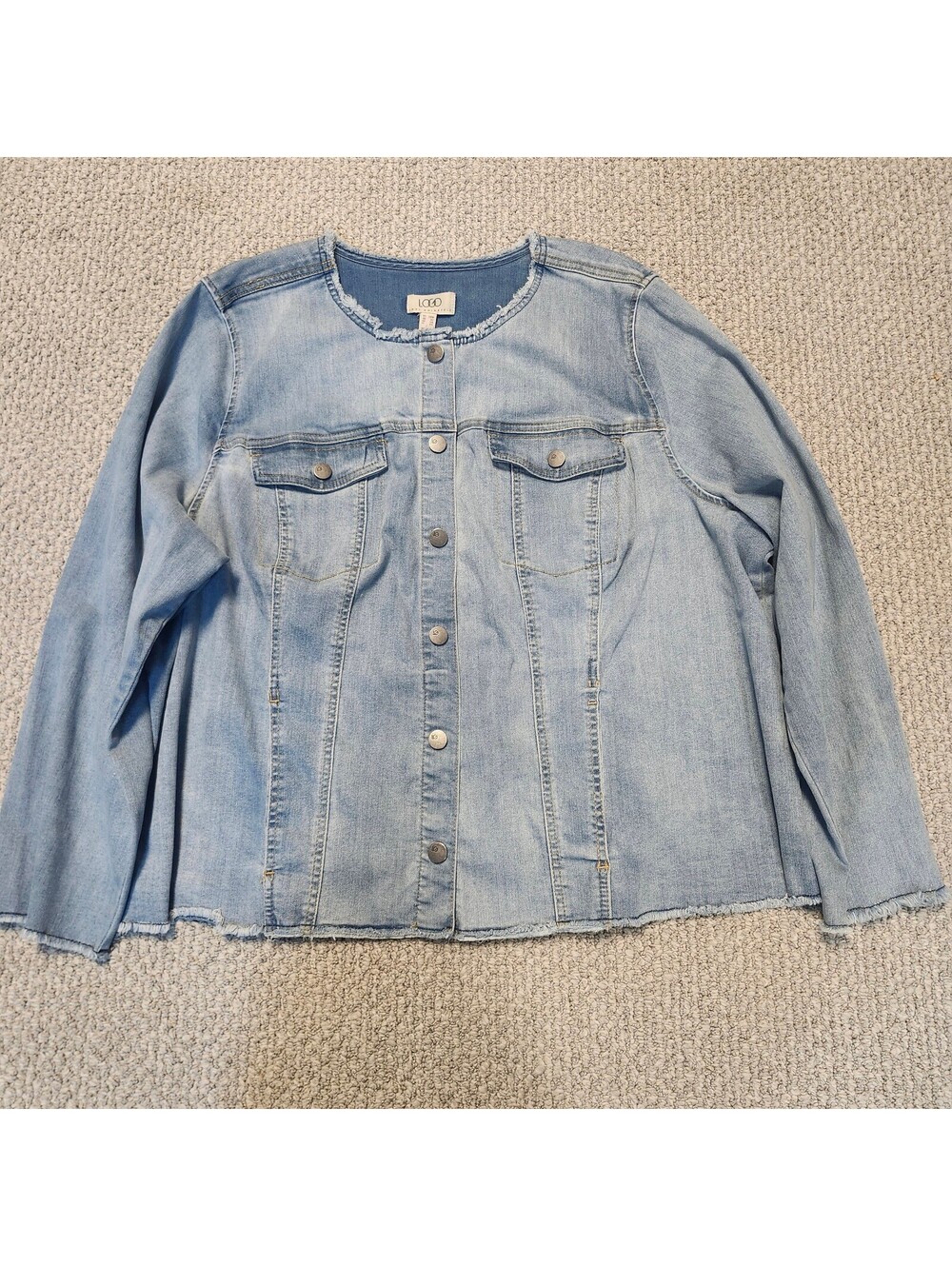 Logo by Lori Goldstein Light Wash Denim Jacket Size 28W
